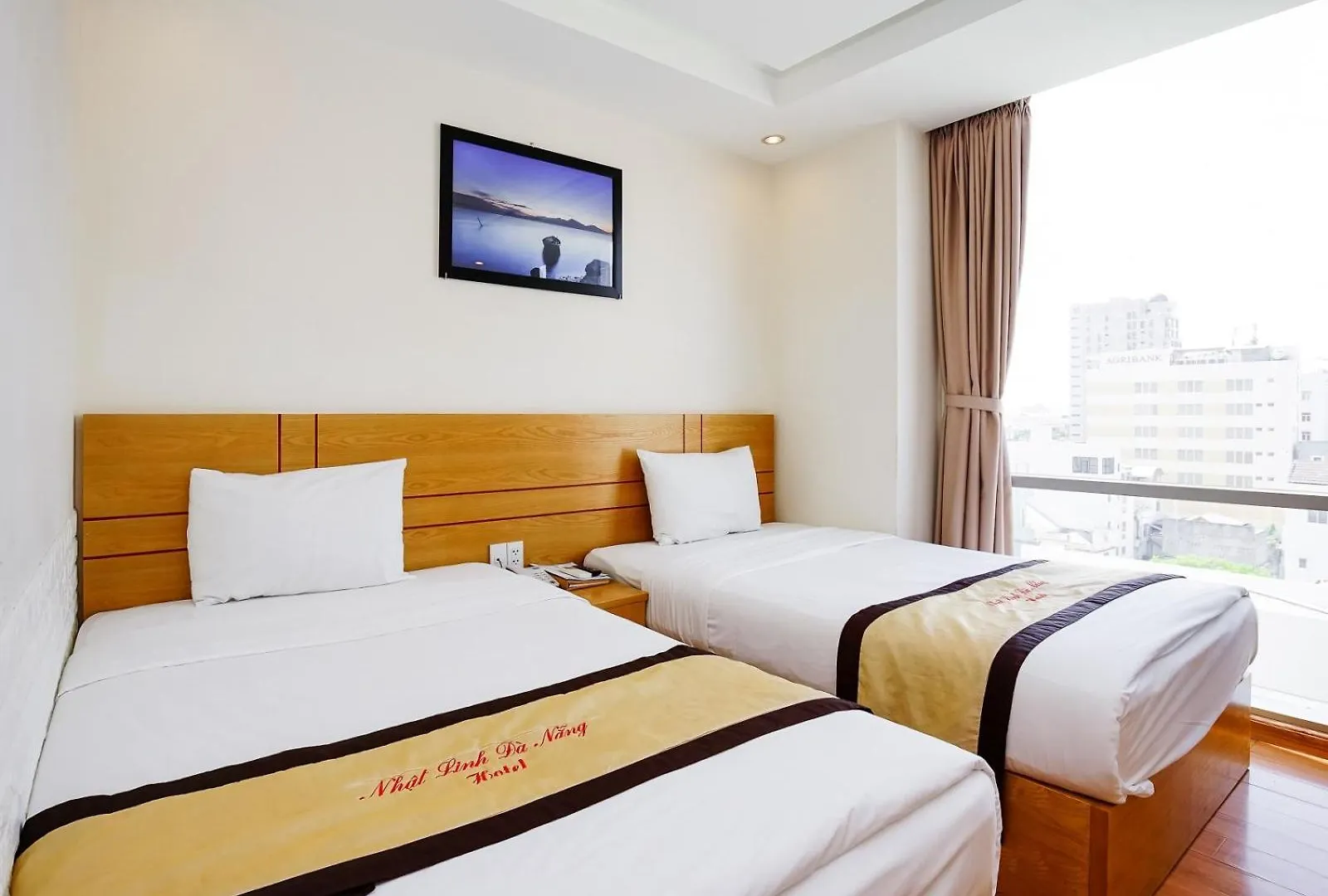 Nhat Linh Hotel & Suites Da Nang