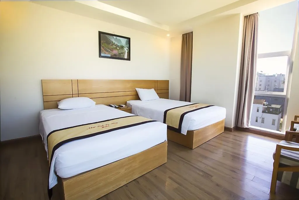 Nhat Linh Hotel & Suites Da Nang