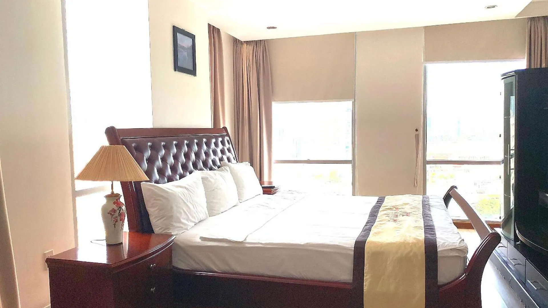 Nhat Linh Hotel & Suites Da Nang